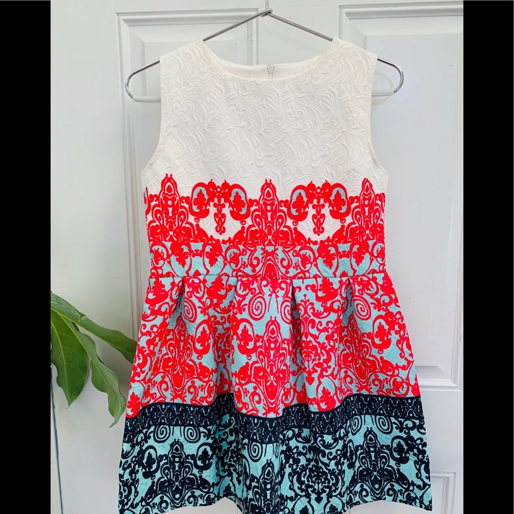 Lovely dress! NWT
